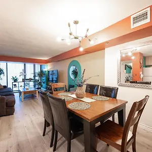  Aparthotel Staytogethersuites - Penthouse On The Strip United States